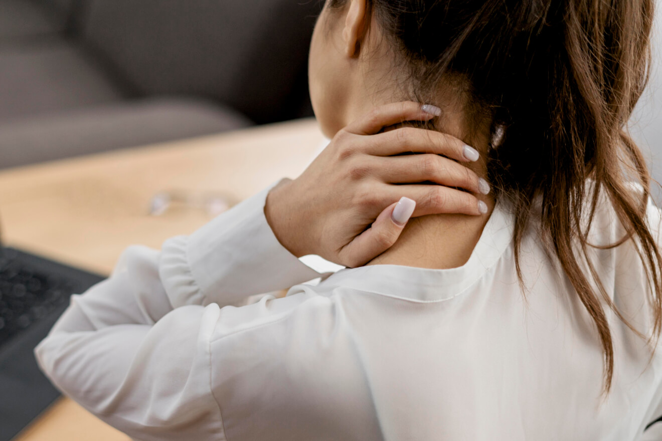 4 rimedi per mal di collo e mal di testa?